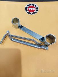 Chiave candela motom originale