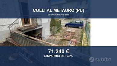 Immobile in asta di 117 m² con box auto a Colli al
