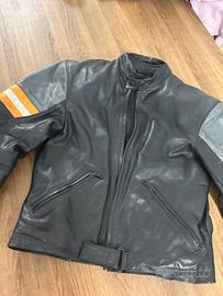 Giacca in pelle  motociclistica con protezioni