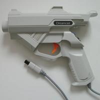 SEGA DREAMCAST GUN + THE HOUSE OF THE DEAD 