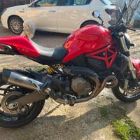 Ducati 821 anno 2015