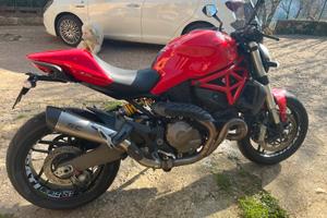 Ducati 821 anno 2015