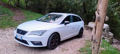 SEAT Leon 2.0 TDI Excellence