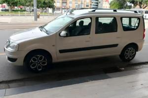 Dacia Logan 7 posti
