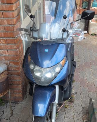 Piaggio Beverly 200 anno 2001 parti di ricambio