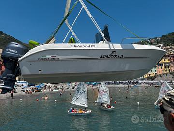 Barca Mingolla Brava 16
