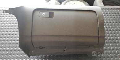 Cassetto portaoggetti volkswagen golf 6