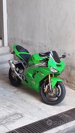 Kawasaki Ninja ZX-6R 636 (2004) FMI – 26.800 km –