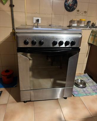 Fornello a gas+ forno