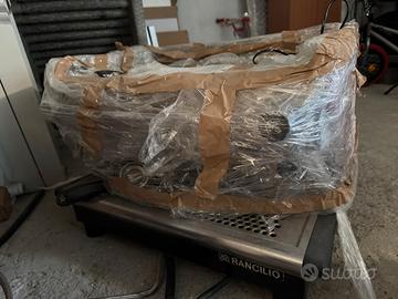 Macchina del caffe’