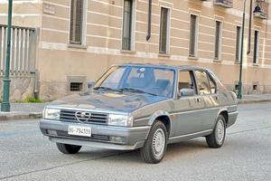 Alfa Romeo 90 2.0 Iniezione