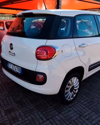 Fiat 500L 0.9 TwinAir Turbo Natural Power Lounge