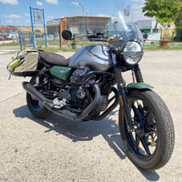 Moto Guzzi V7 Stone Centenario