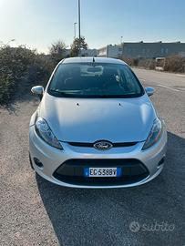 Ford fiesta 1,4 TDCi 70 cv 5 porte