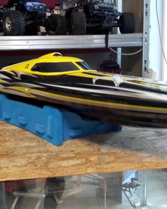 alpha RC motoscafo