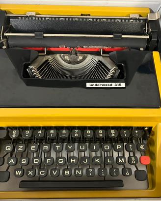 Macchina da scrivere Underwood 315