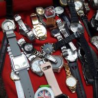 Lotto/stock orologi Gucci,channel...