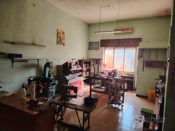 Attrezzatura da calzolaio