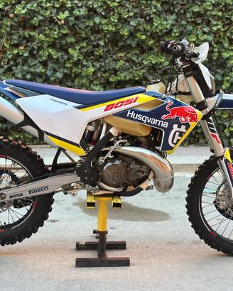 Husqvarna TE 300 RedBull