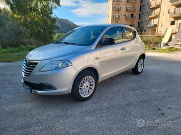 Lancia Ypsilon 0.9 TwinAir Metano 