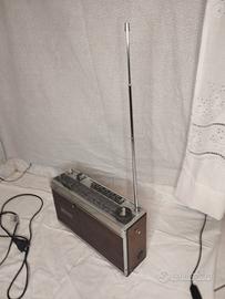 antica radio d'epoca Philips RR712 del 1972