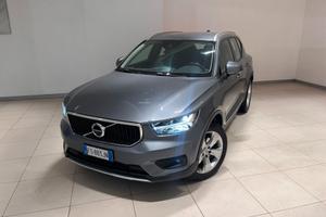 Volvo XC40 D4 AWD Geartronic Momentum