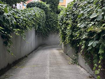 Box / Garage di 7 m² a Bologna