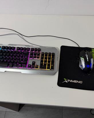 Kit Gaming: Tastiera, Mouse e Tappetino