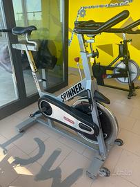 Spin Bike Spinning