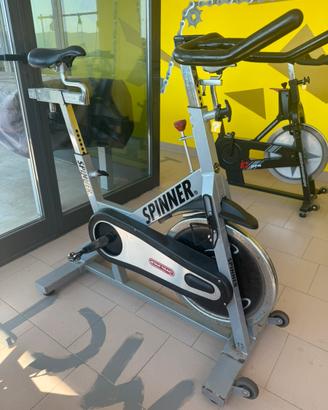Spin Bike Spinning