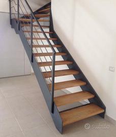 Scala in ferro e legno