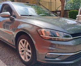 Golf Variant 115 cv