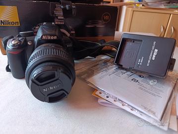 Nikon D3100 + 18-55mm