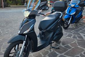 Kymco New People 200