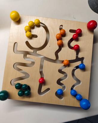 gioco bambini labirinto in legno Montessori
