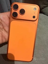 iPhone 17 Pro Max Arancione – Batteria 100%, Ottim
