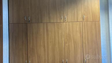 Armadio libreria in legno