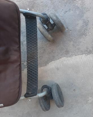 Passeggino leggero maclaren quest