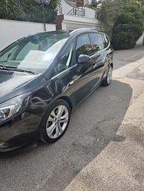 opel zafira tourer monovolume
