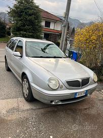 Lancia Lybra SW 1900 JTD