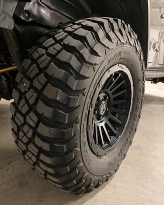 Gomme Bf goodrich km3 mud  35x12.50 R17