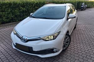 Toyota Auris Touring Sports 1.8h Lounge cvt
