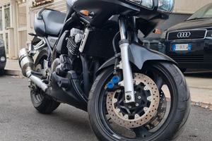 Yamaha FZ6 FAZER