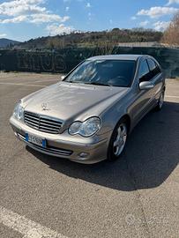 Mercedes Classe C W203 C270 CDI