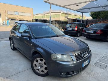 AUDI A3 SPORT-BACK 1.6 BENZINA EURO4 CLIMA FUNZION