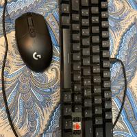 logitec g305 wireless tastiera e tappetino