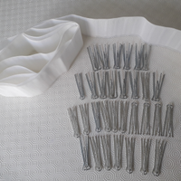 Fettuccia e ganci arricciatenda