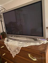 Schermo al plasma LG 42 pollici con casse