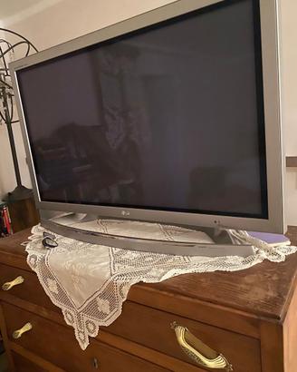 Schermo al plasma LG 42 pollici con casse