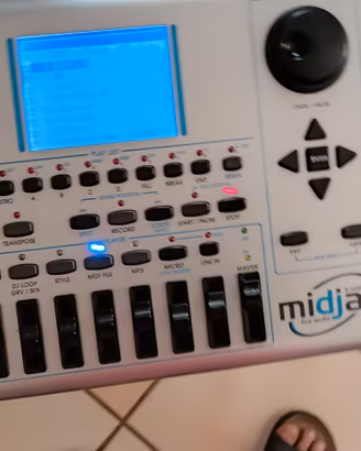 ketron midijay plus 